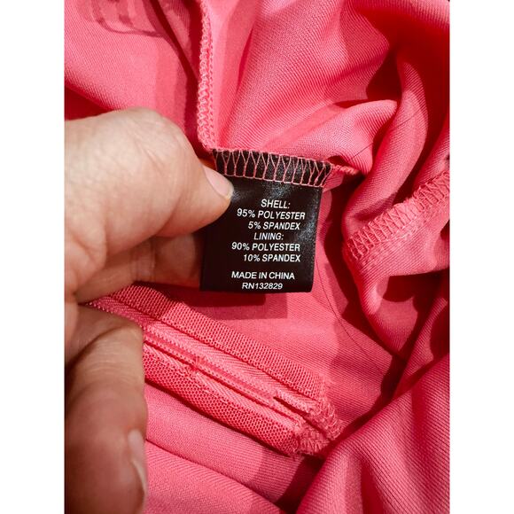 DUNDAS X REVOLVE  Elowen Cut out Maxi Dress in Hot Pink L - Picture 7 of 12